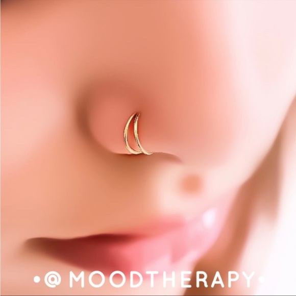 🌻NIB Handmade Crescent Moon Double Hoop Nose Ring🌻 - Picture 1 of 13